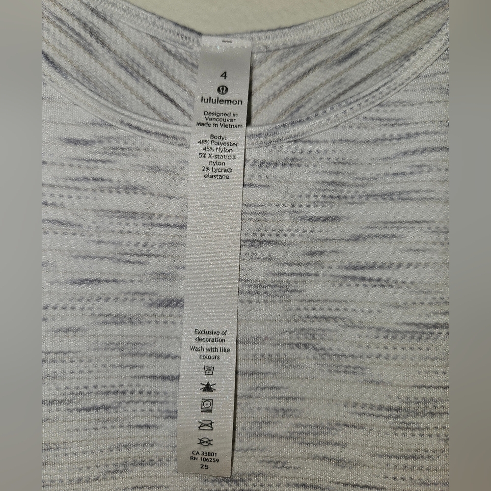 Lululemon Athletica Gray Sleeveless Tank Top - Picture 2 of 5